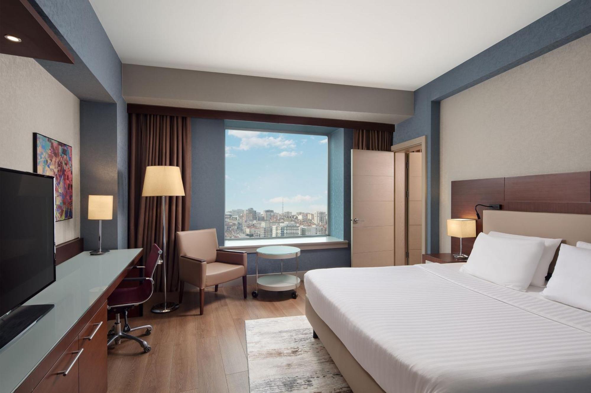 Delta Hotels By Marriott Istanbul West Exteriör bild