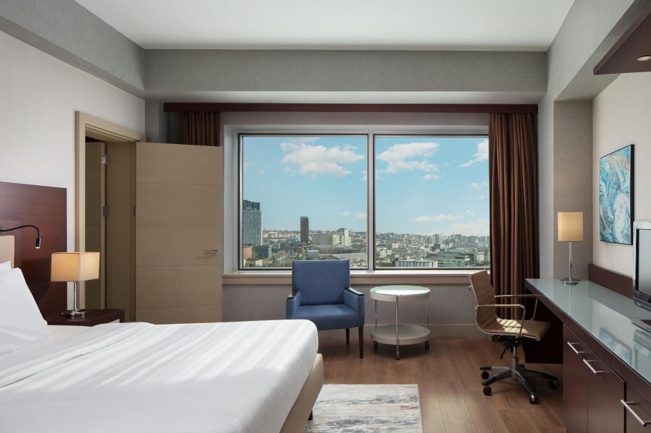Delta Hotels By Marriott Istanbul West Exteriör bild